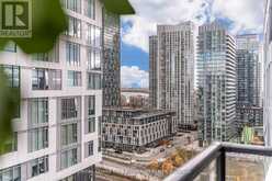 1516 - 27 BATHURST STREET W Toronto