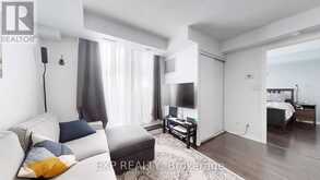 607 - 801 SHEPPARD AVENUE W Toronto