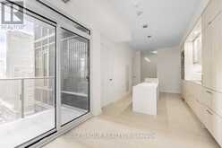 1810 - 11 YORKVILLE AVENUE Toronto