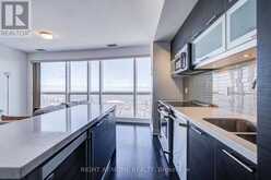 7405 B - 388 YONGE STREET Toronto