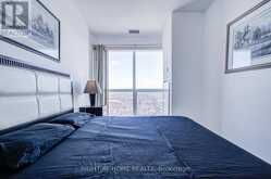 7405 B - 388 YONGE STREET Toronto