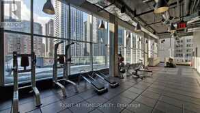 7405 B - 388 YONGE STREET Toronto