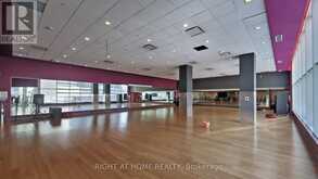 7405 B - 388 YONGE STREET Toronto