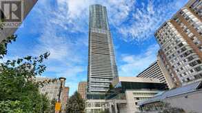 7405 B - 388 YONGE STREET Toronto