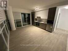 807 - 11 LILLIAN STREET Toronto