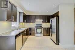 125 - 2945 THOMAS STREET Mississauga