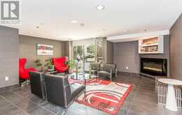 1115 - 812 LANSDOWNE AVENUE Toronto