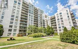 1115 - 812 LANSDOWNE AVENUE Toronto