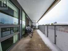 413 - 120 VARNA DRIVE Toronto