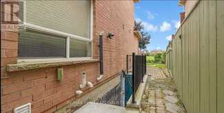 22 SERENITY LANE Brampton