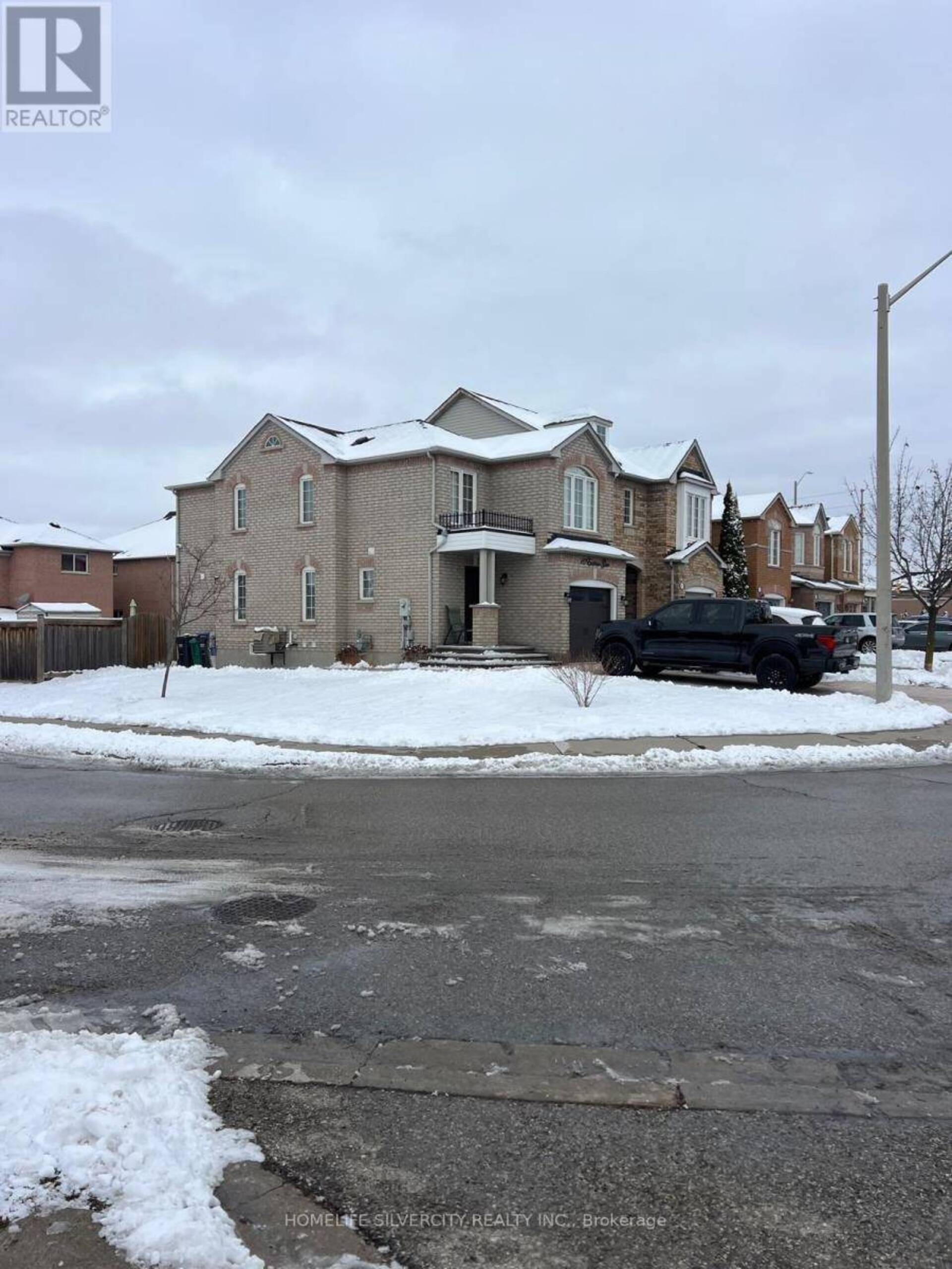 10 EASTVIEW GATE Brampton