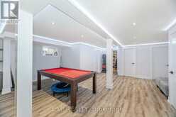 16 BENWAY DRIVE Toronto