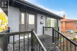 16 BENWAY DRIVE Toronto