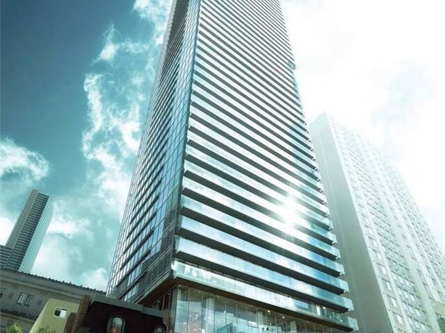 2404 - 15 GRENVILLE STREET Toronto Ontario