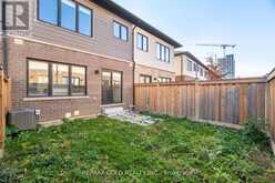 417 ATHABASCA COMMON Oakville