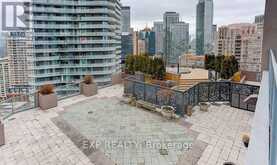 2508 - 24 WELLESLEY STREET W Toronto