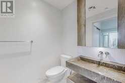 1010 - 11 YORKVILLE AVENUE Toronto