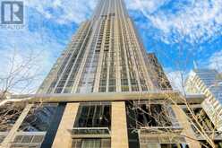 1010 - 11 YORKVILLE AVENUE Toronto