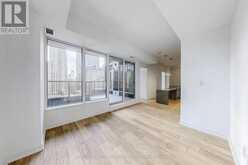 1010 - 11 YORKVILLE AVENUE Toronto