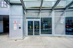 1502 - 38 LEE CENTRE DRIVE Toronto