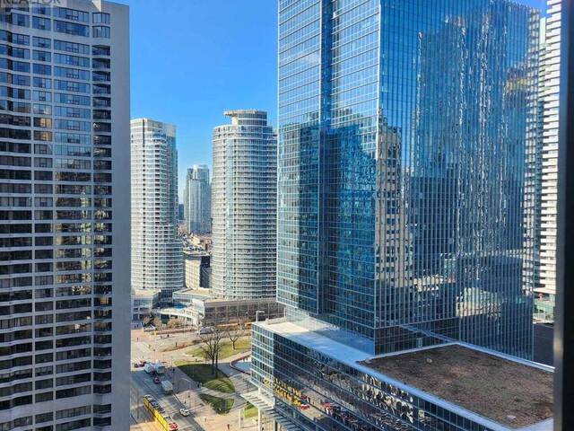 2430 - 33 HARBOUR SQUARE Toronto Ontario