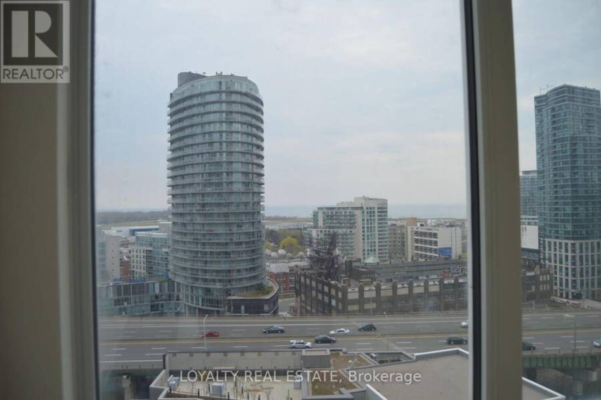 1701 - 85 QUEENS WHARF ROAD Toronto