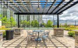 308 - 339 RATHBURN ROAD W Mississauga