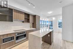 PH17 - 395 DUNDAS STREET W Oakville