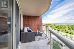 718 - 550 QUEENS QUAY W Toronto