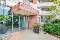 718 - 550 QUEENS QUAY W Toronto