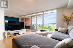 718 - 550 QUEENS QUAY W Toronto