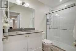 512 - 657 CRICKLEWOOD DRIVE Mississauga