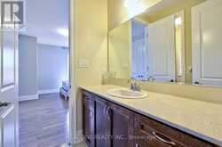 1 BR - 96 VIA ROMANO BOULEVARD Vaughan