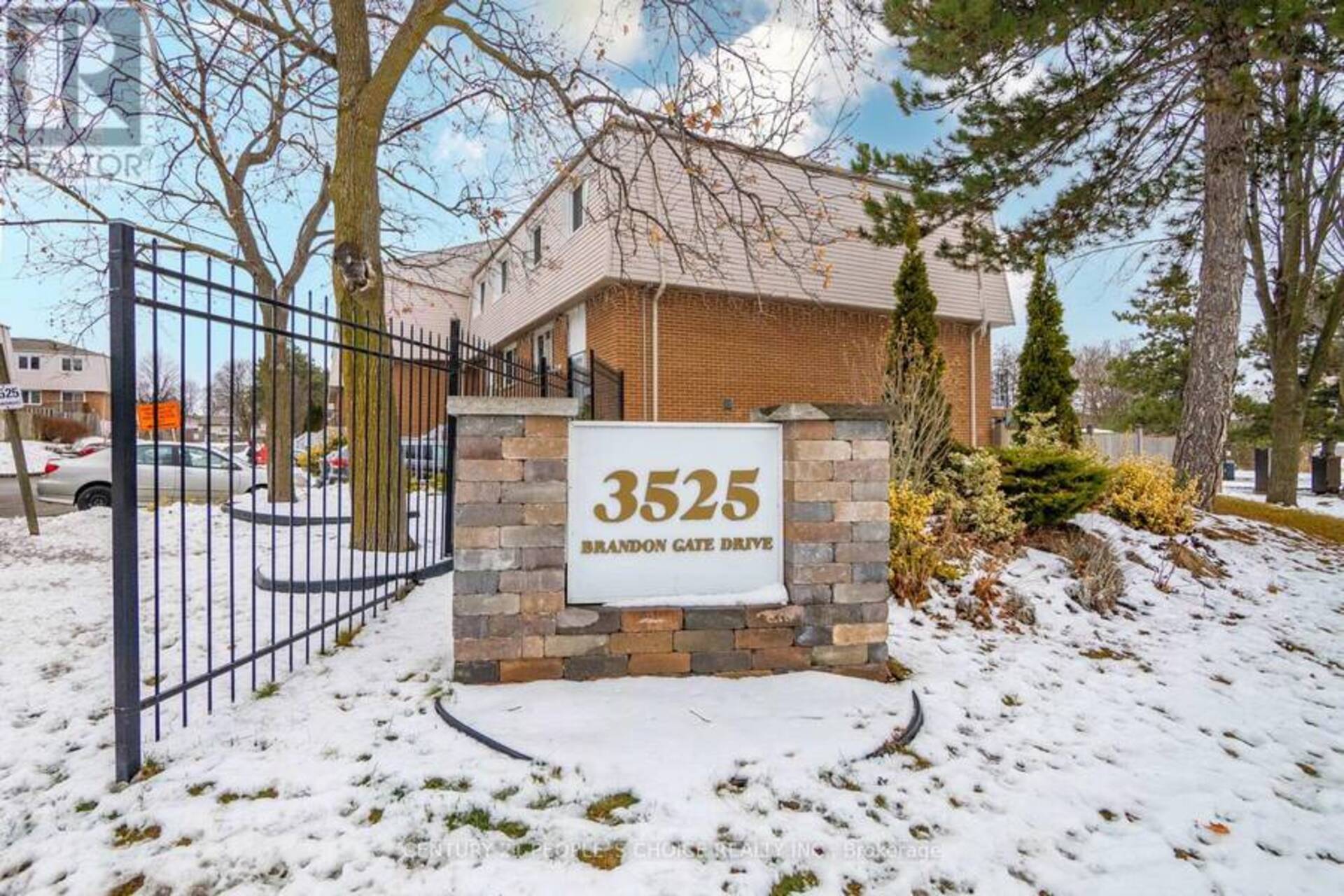 30 - 3525 BRANDON GATE Mississauga