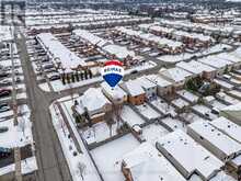 4 LONGUEUIL PLACE Whitby