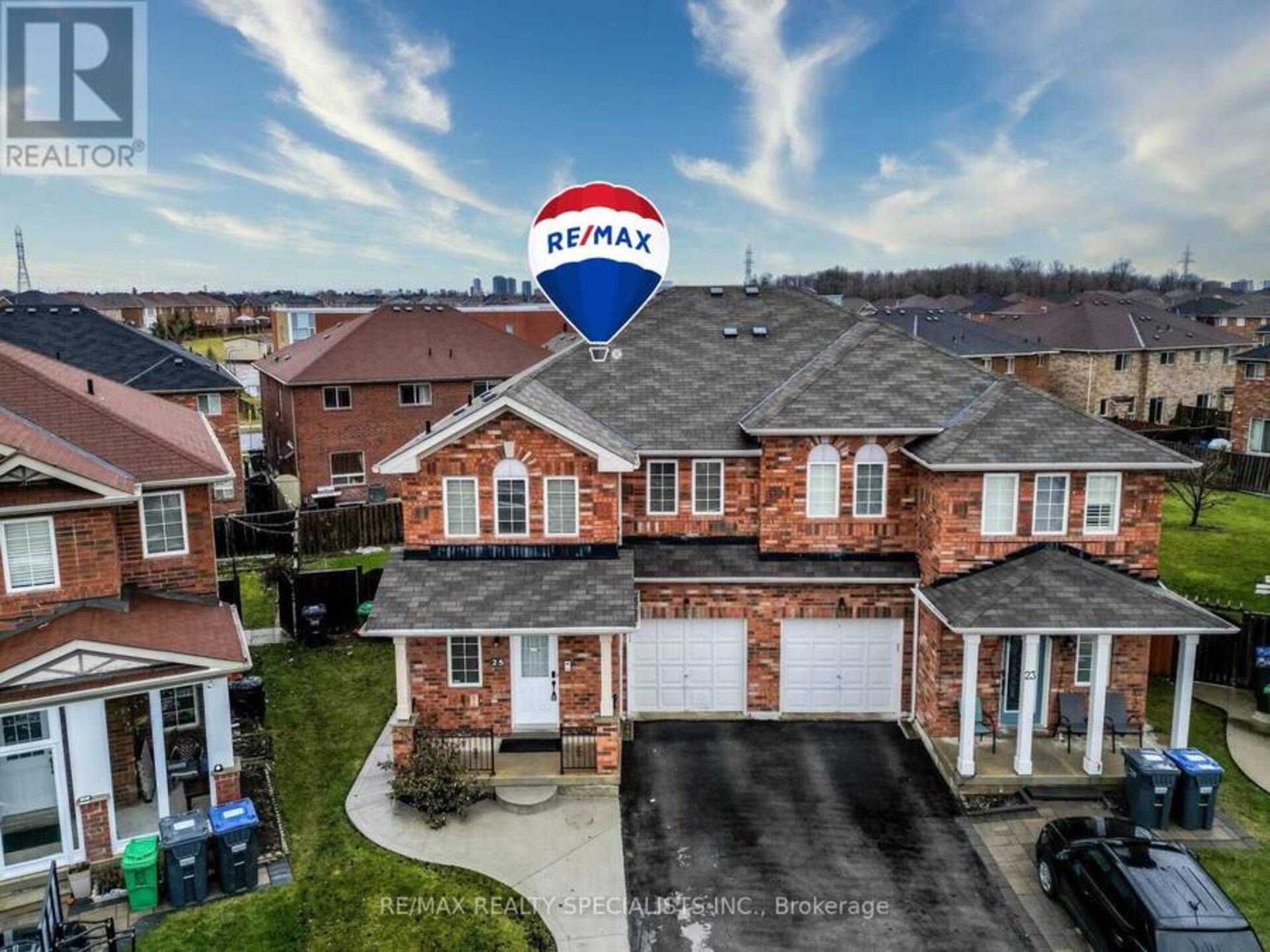 25 COMMODORE DRIVE Brampton