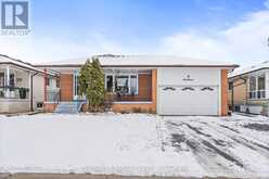 17 VANGE CRESCENT Toronto