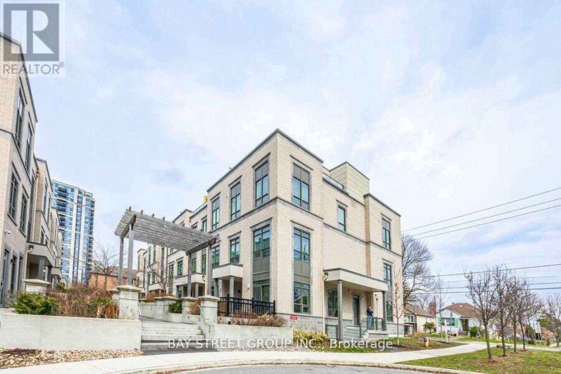 7 - 50 HOLMES AVENUE Toronto