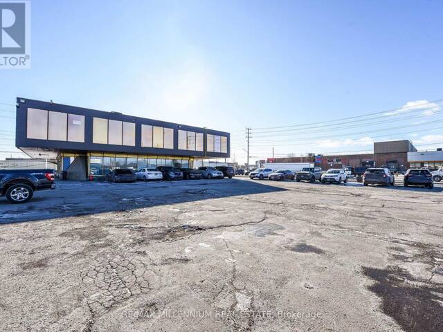 221 - 1300 STEELES AVENUE E Brampton Ontario