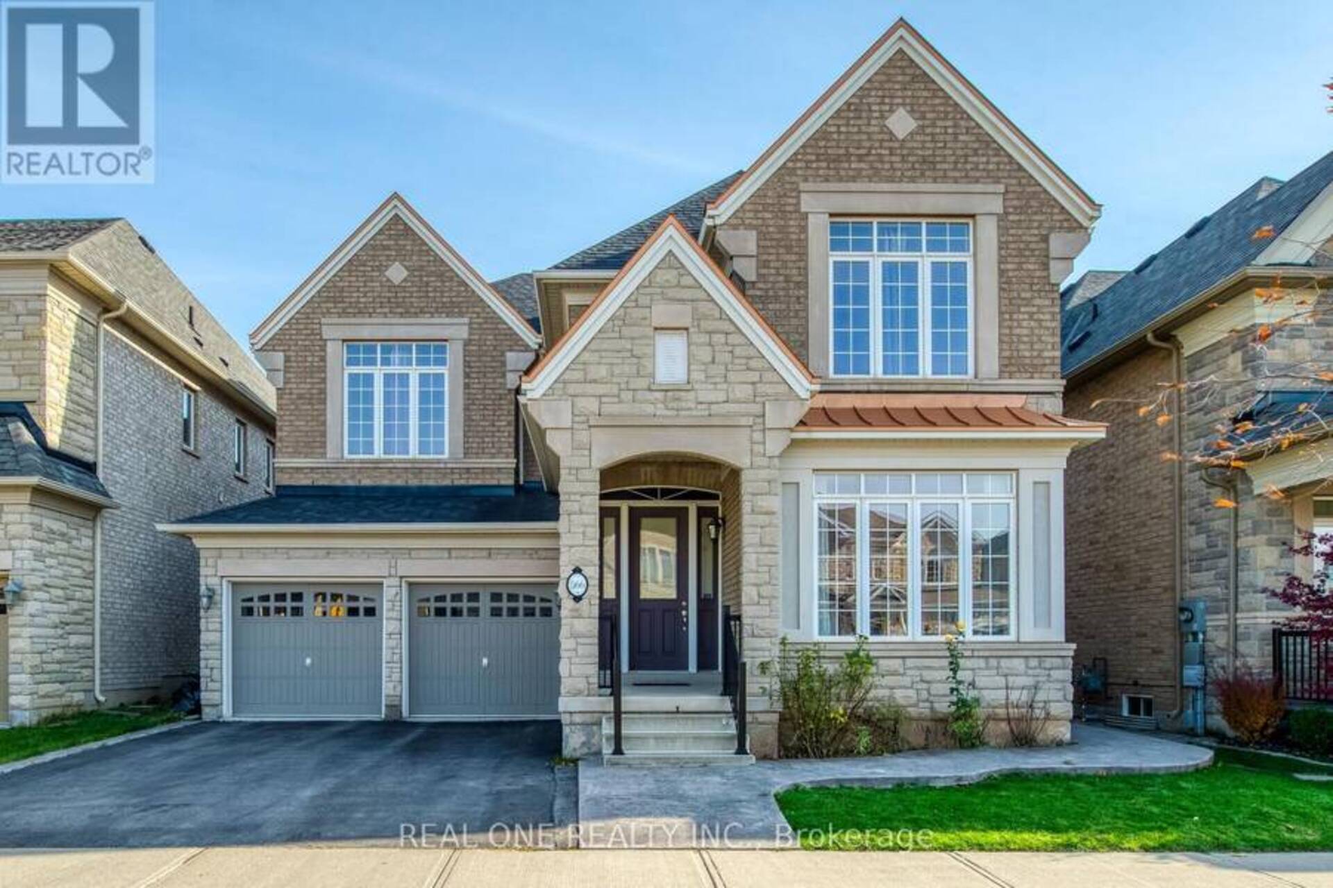 566 NORTH PARK BOULEVARD Oakville