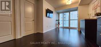 1505 - 386 YONGE STREET Toronto