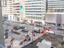 512 - 131 BLOOR STREET W Toronto