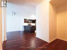 1708 - 19 GRAND TRUNK CRESCENT Toronto