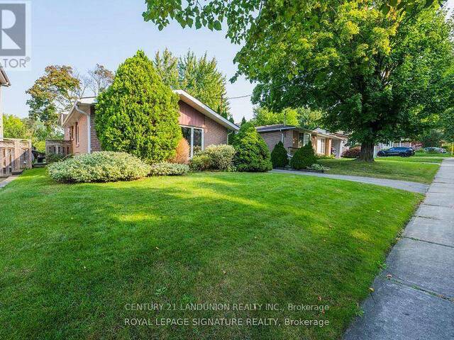 8 TRAILSIDE DRIVE Toronto Ontario