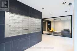 409 - 11 WALMER STREET Toronto