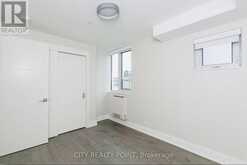 708 - 11 WALMER STREET Toronto