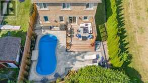 15 MEADOWVIEW DRIVE Bradford/West Gwillimbury