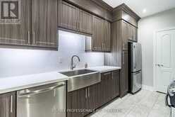 101 - 2 ABERFOYLE CRESCENT Toronto