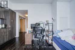 4612 - 11 WELLESLEY STREET W Toronto