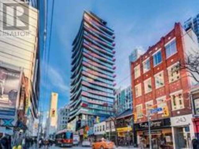 701 - 215 QUEEN STREET W Toronto Ontario